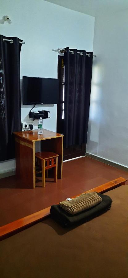 Poovar Sea View Rooms And Boating Family & Couple Only 외부 사진
