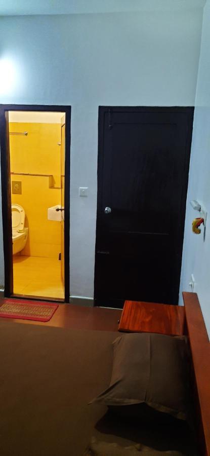Poovar Sea View Rooms And Boating Family & Couple Only 외부 사진